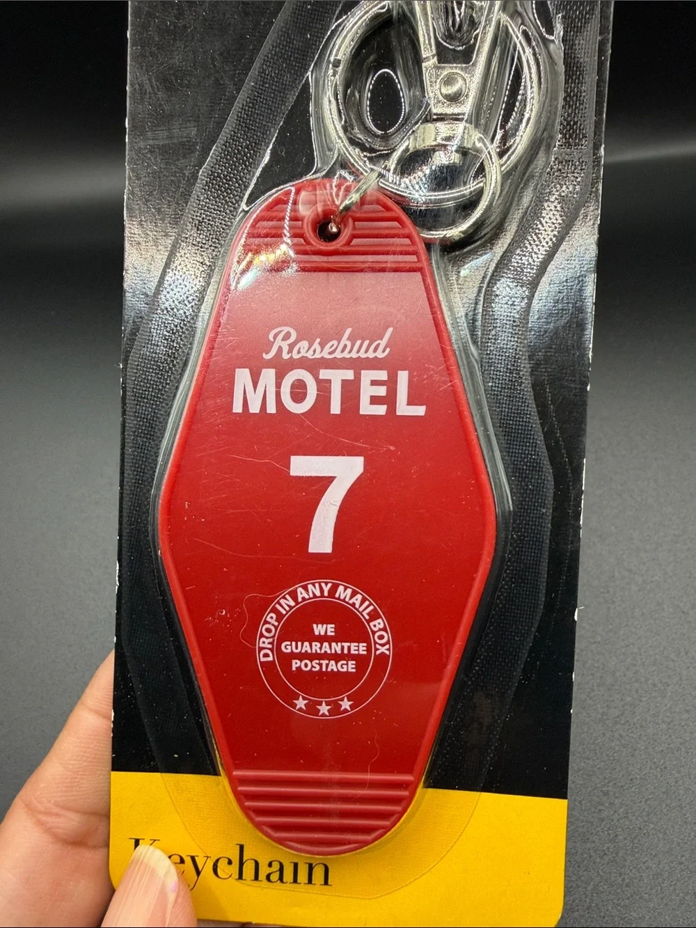 Rosebud Red Motel 7 Keychain with Ring